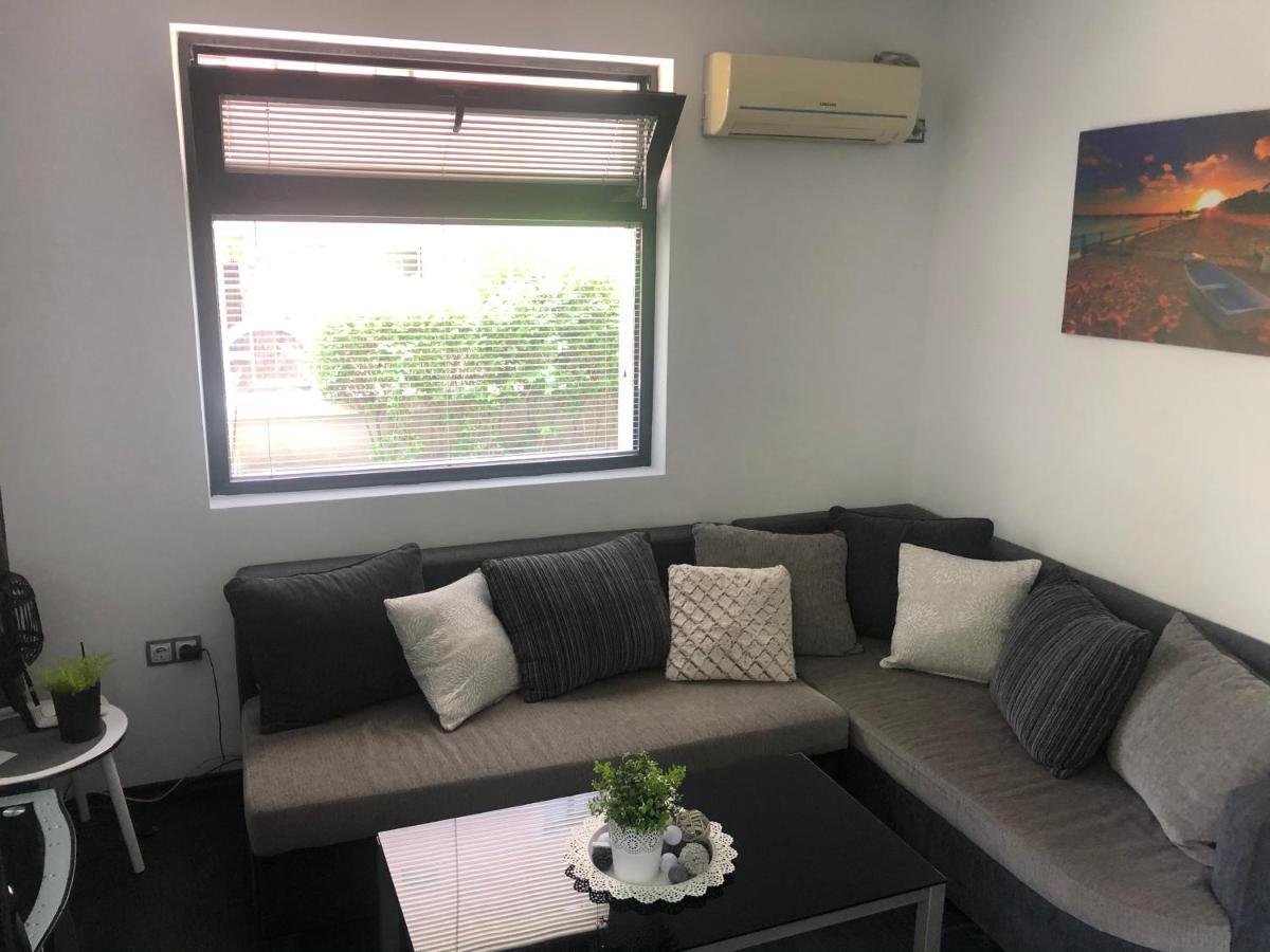 Sarafovo Beach Apartment Mit Terrasse Бургас Экстерьер фото